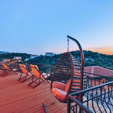 Hill House Adult Only 4*