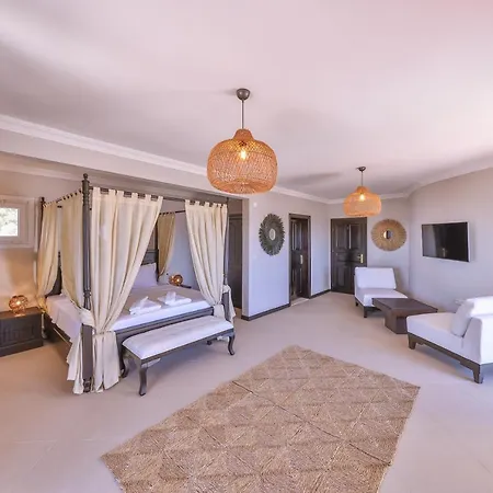 Hill House Adult Only Szálloda