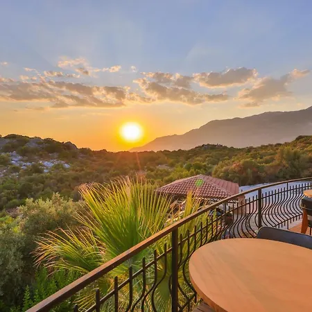 Hill House Adult Only 4* Kaş