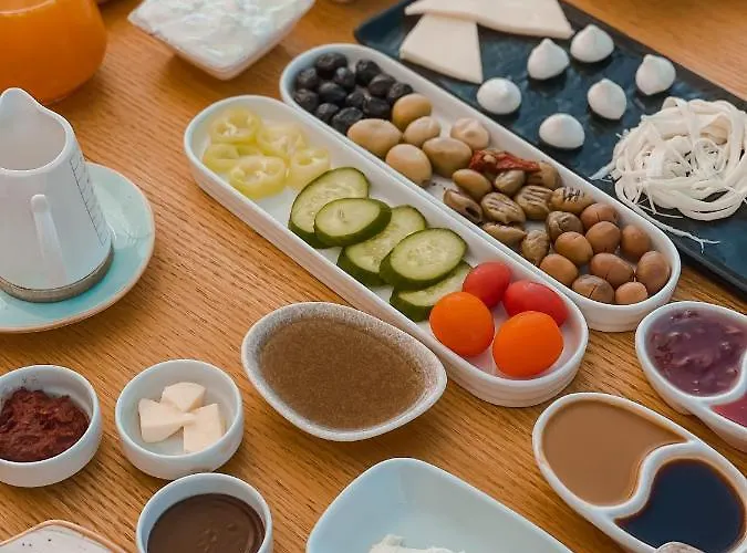 Hill House Adult Only 4*