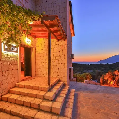 Hill House Adult Only 4*